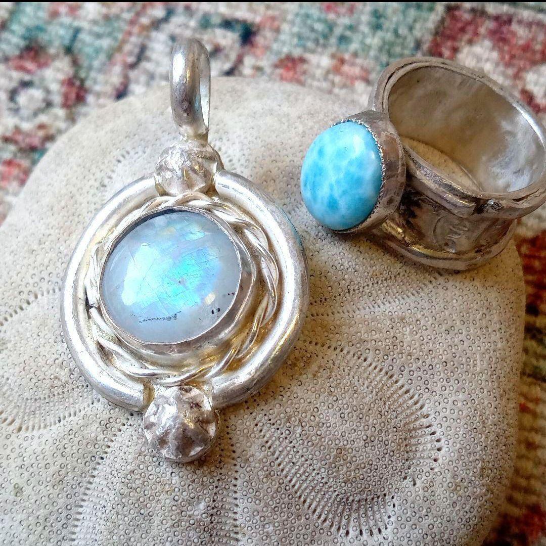 Sally　三日月ペンダント　星リングセット