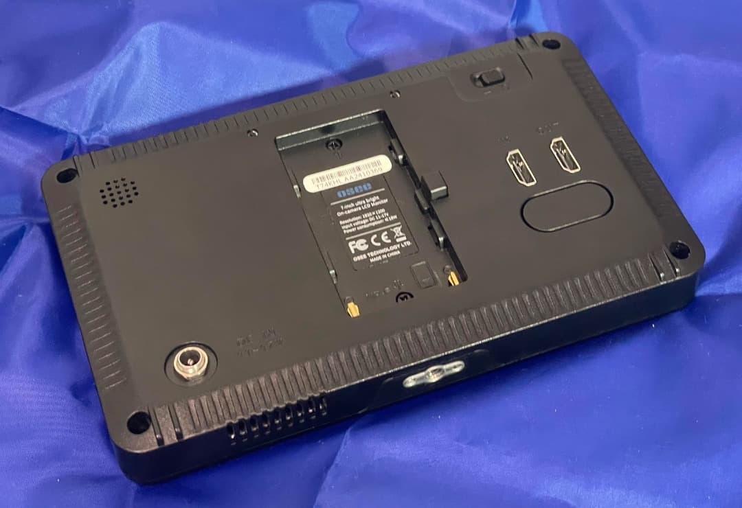 OSEE T7 4Kカメラモニター ビデオモニター