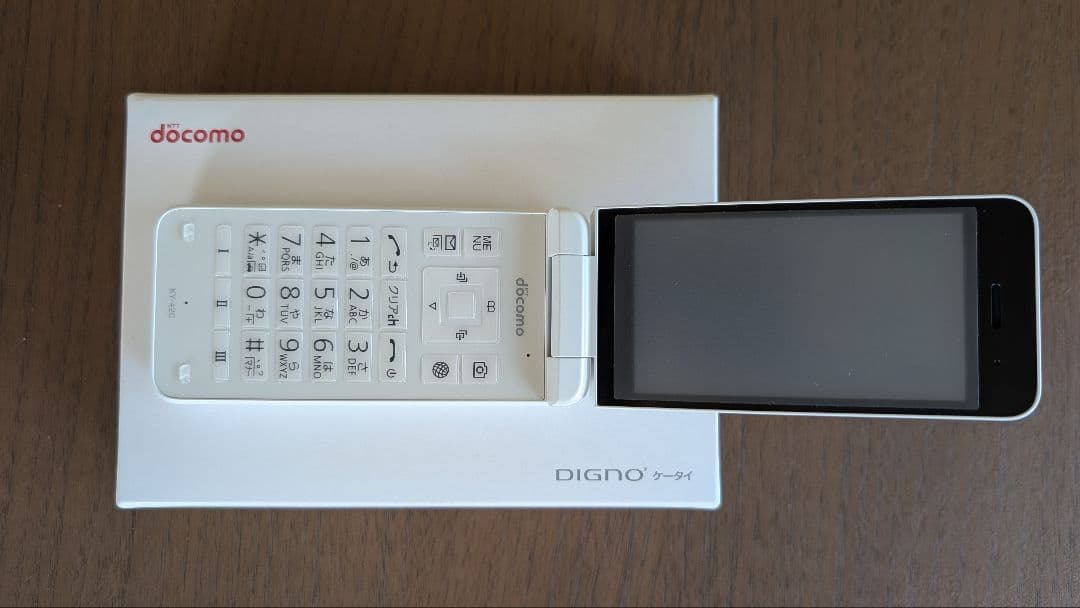 docomo DIGNOケータイ KY-42C　ホワイト