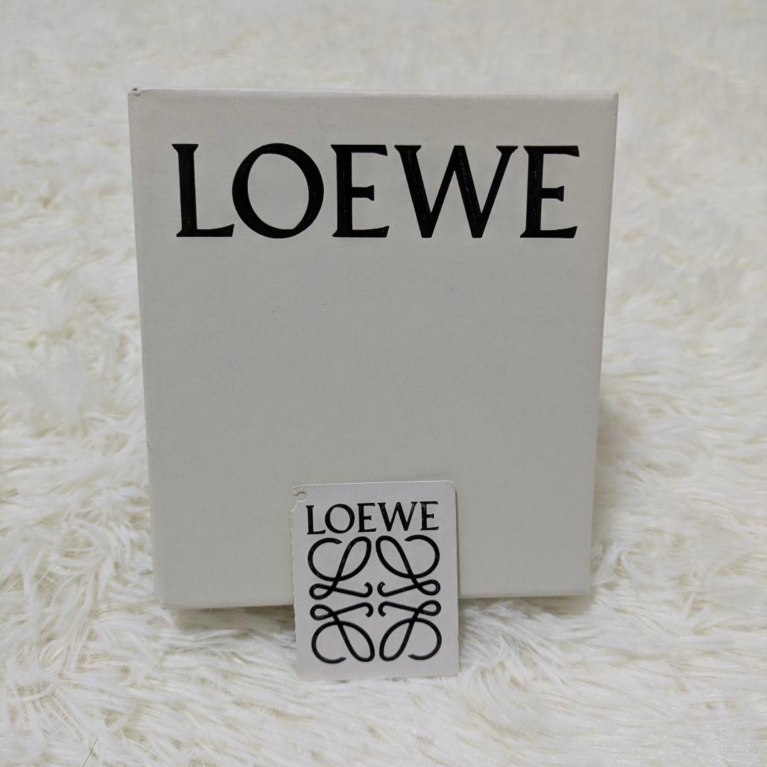 大人気✨LOEWE ロエベ　アナグラム　トライフォールドウォレット　Ｗホック