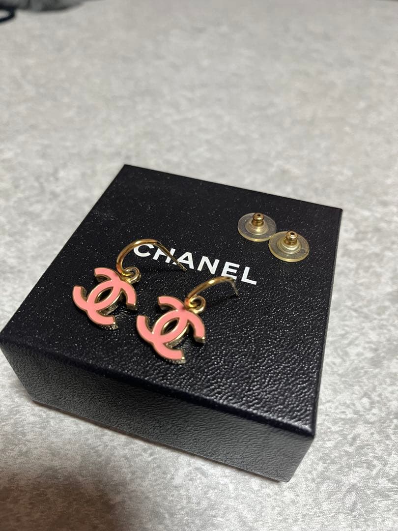CHANEL シャネル ピンク CCロゴ ピアス