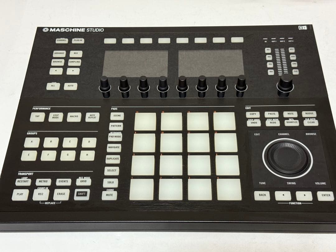 ジャンク品 Native グルーヴ制作システム MASCHINE STUDIO