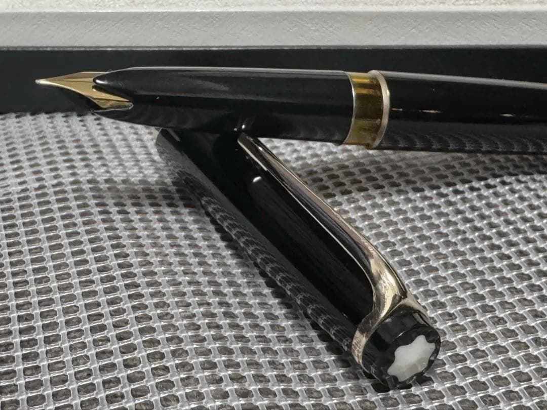 【美品】モンブラン万年筆 No12 1960s ペン先18c 750 ブラック