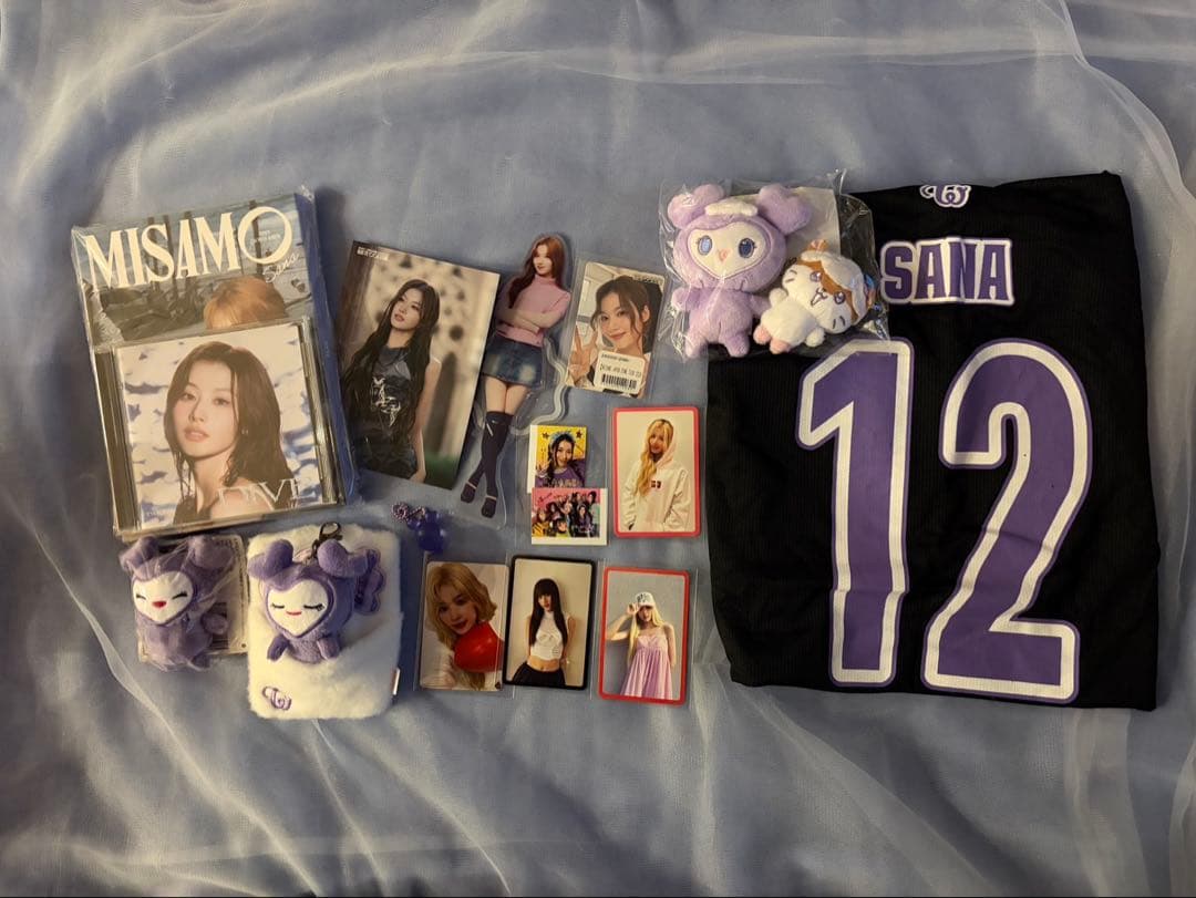 レア福袋✴︎TWICE サナ SANA セット　ユニフォーム　サブリー