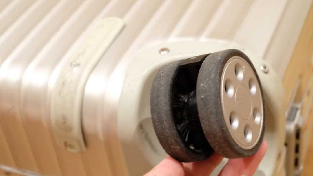 RIMOWA リモワ　TOPAS トパーズ　シルバー　TSA承認ロック