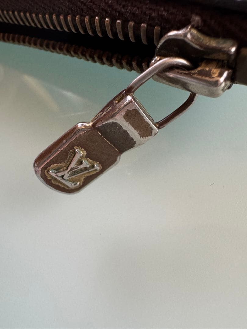 ルイヴィトン モノグラム ポシェットクレ M62650