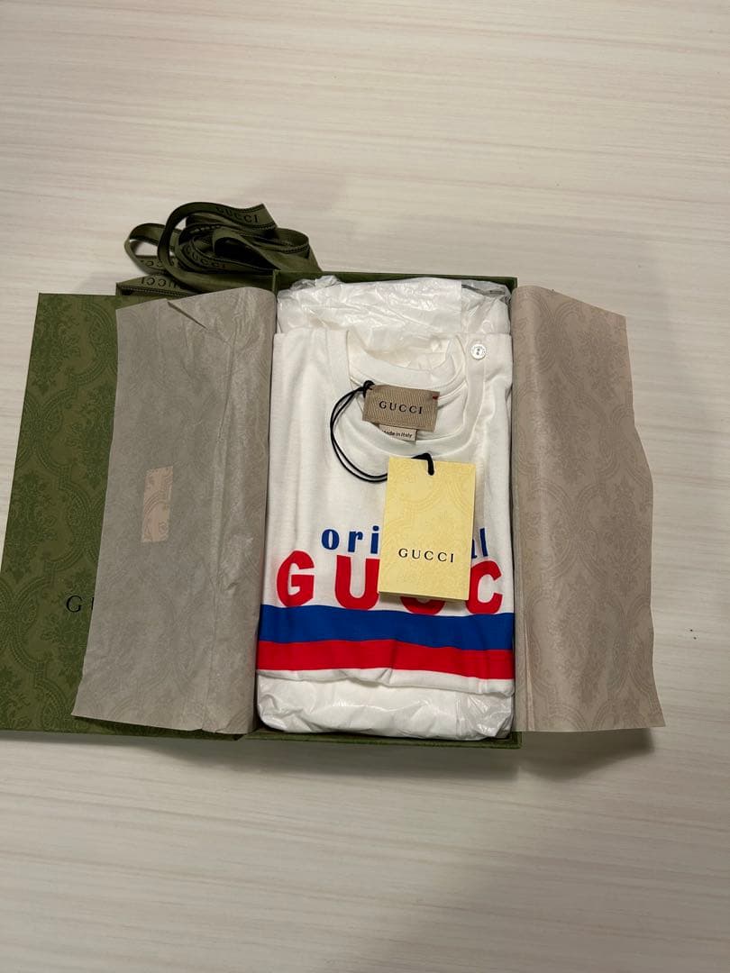 GUCCI グッチ　ベビー服　キッズ　Tシャツ　新品　未使用　90cm