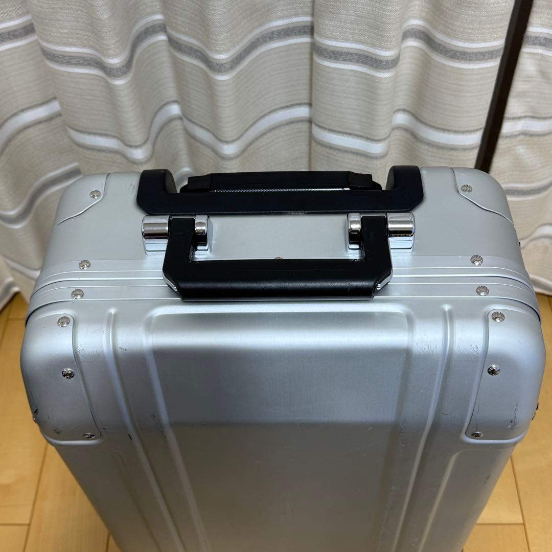 ゼロハリバートン　機内持ち込み　アルミ　2輪　ZR-Geo キャリーケース