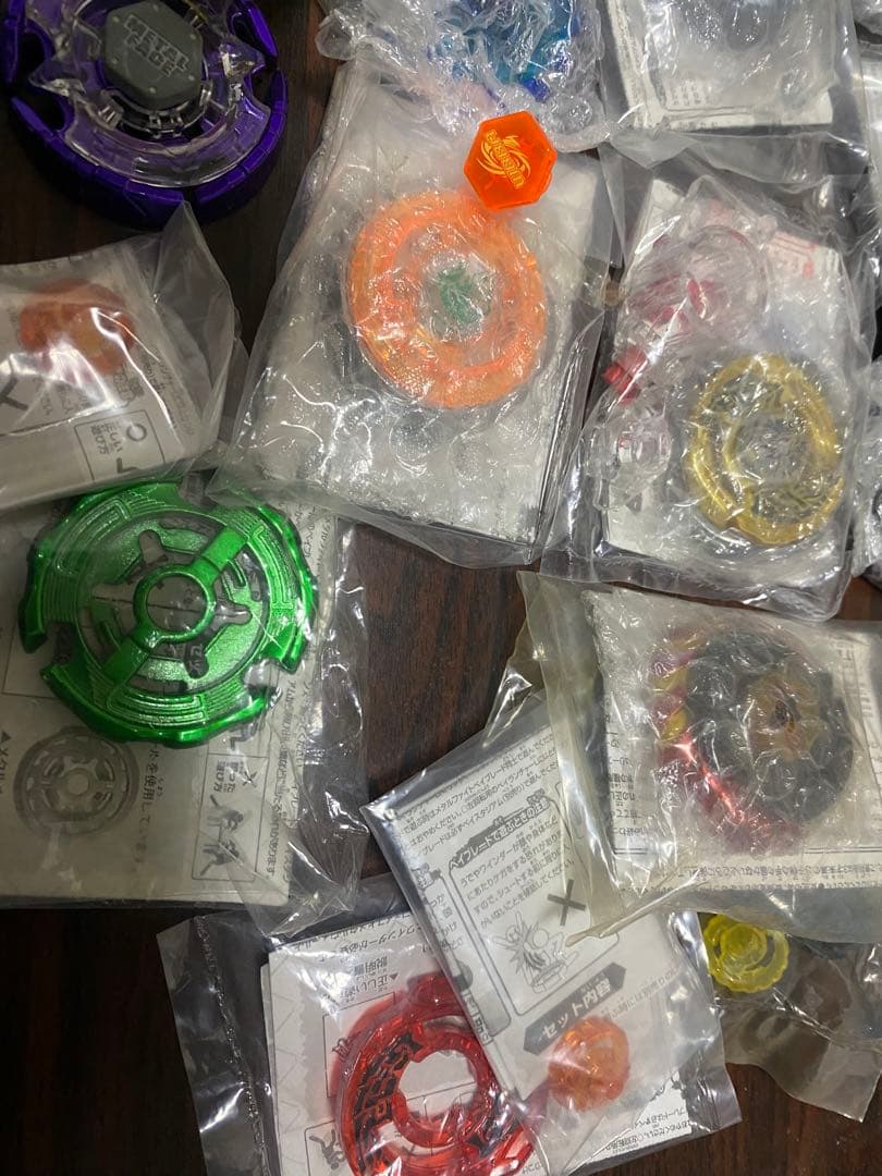 ベイブレード　大会優勝賞品や多数レア賞品