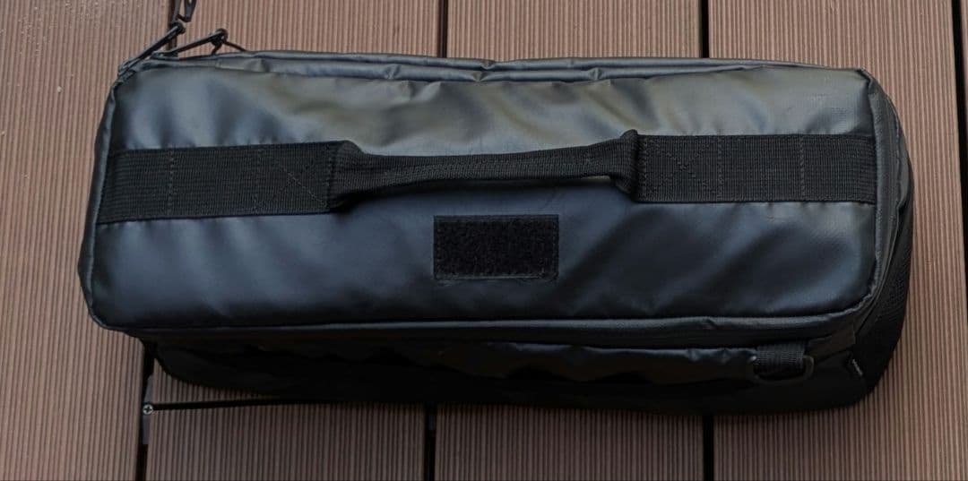 Helinox　テーブルワンソリッドトップ及びフレーム収納コンテナ付き