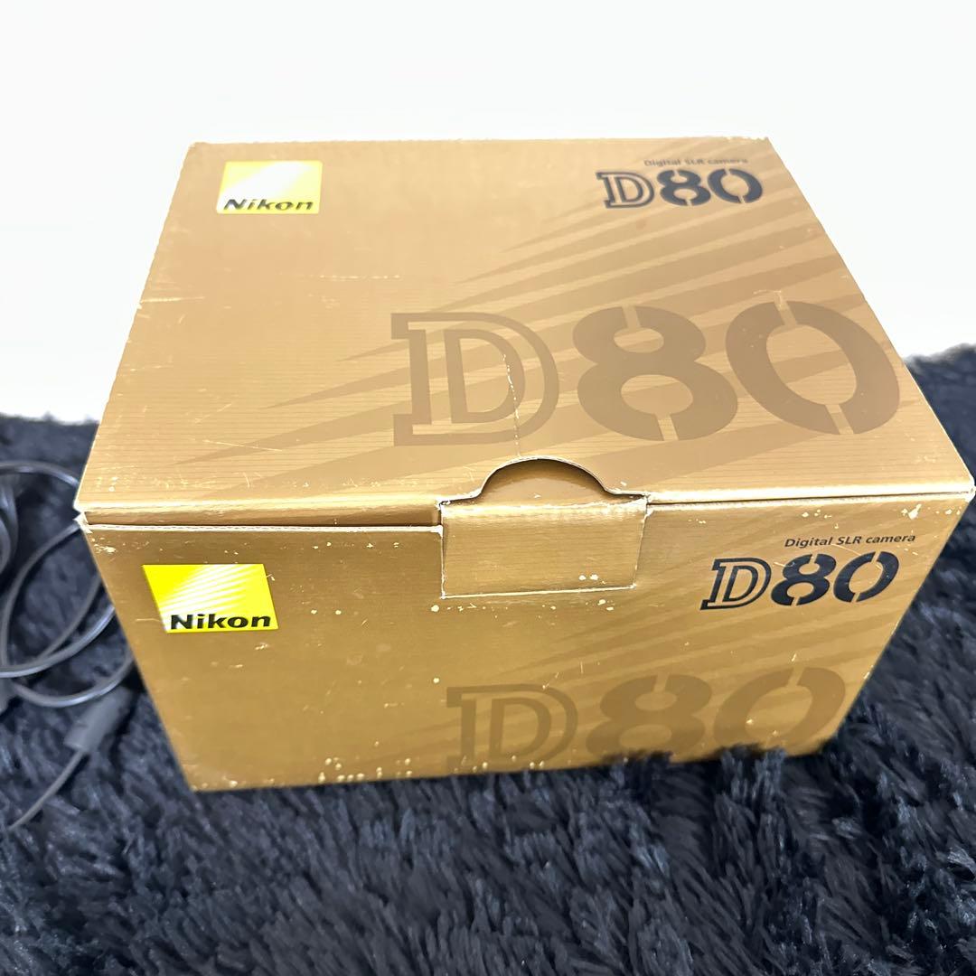 Nikon D80 デジタル一眼カメラ 付属品多数 箱付き