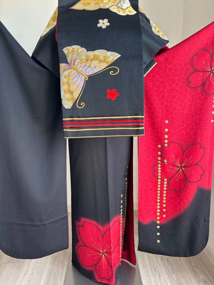 あああ 振袖フルセット　成人式　正絹振袖　袋帯　黒赤系　クリーニング済み