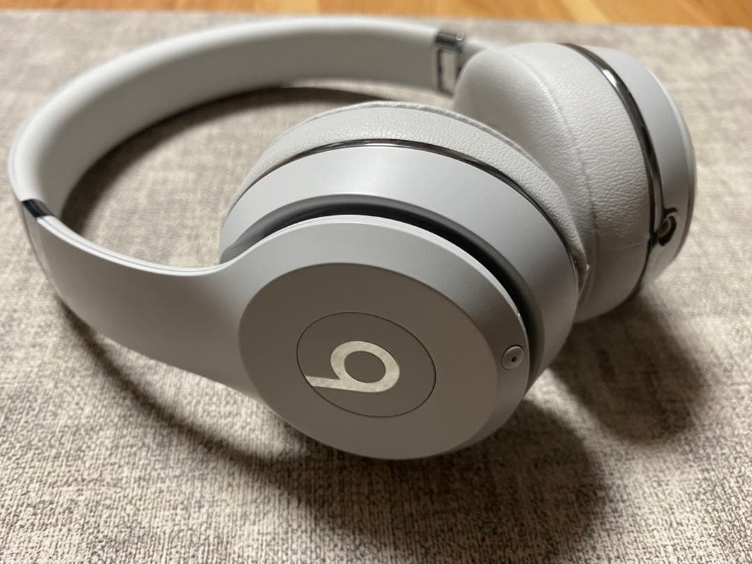 beats Solo³ satinsilver 新品パッド