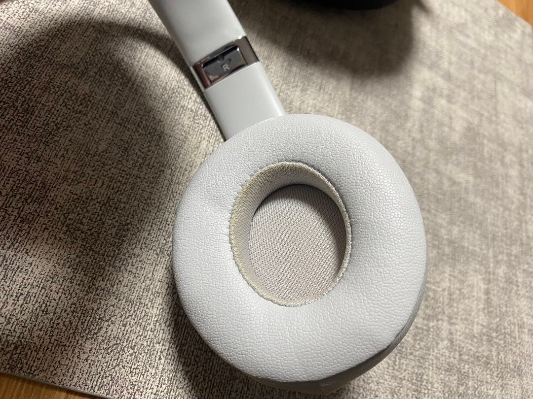 beats Solo³ satinsilver 新品パッド