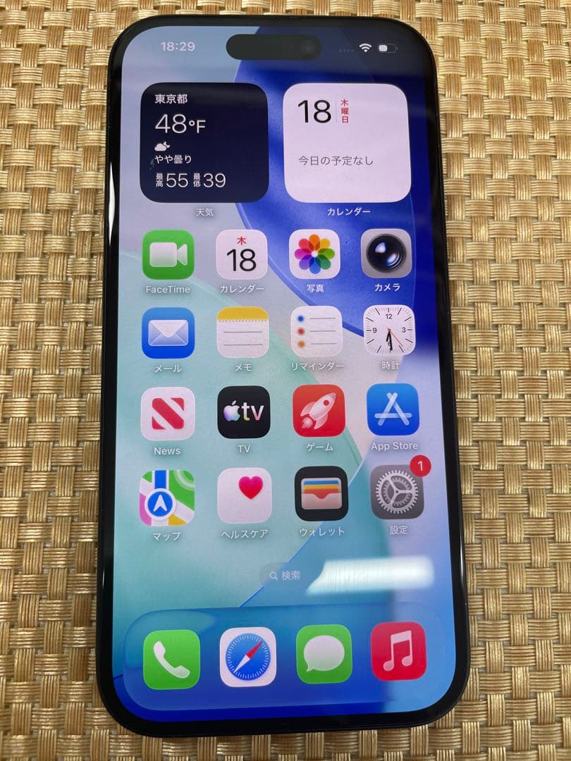 iPhone 15 128 GB ブラックSIMフリー【7590】