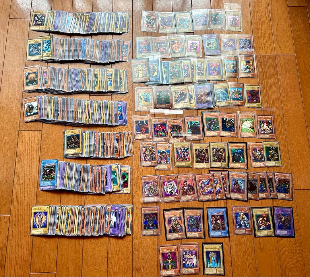 遊戯王　2期　レア以上75枚を含む約800枚、おまけ付き