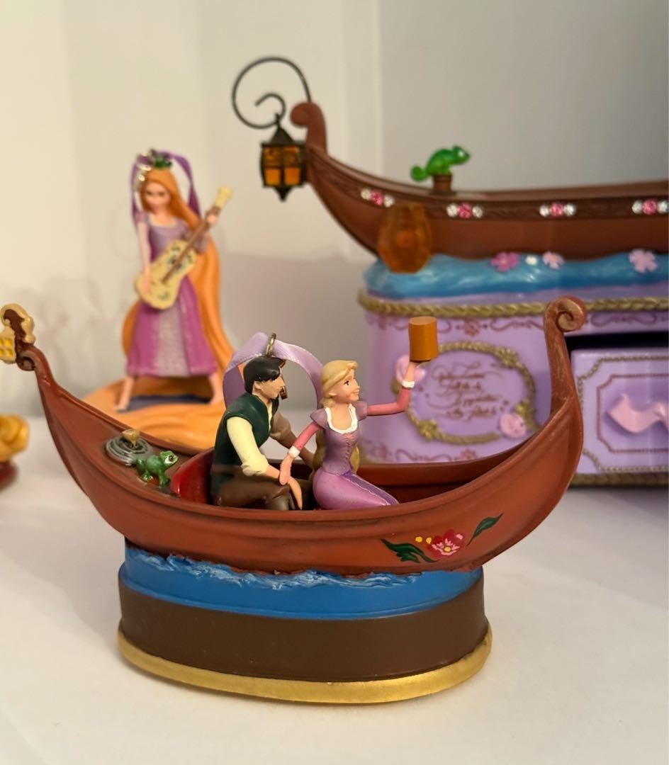ディズニー　ラプンツェル　オーナメント　フィギュア　セット