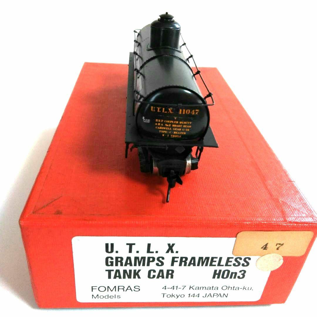 U.T.L.X.　GRAMPS  FRAMELESS TANK CAR　HOn3