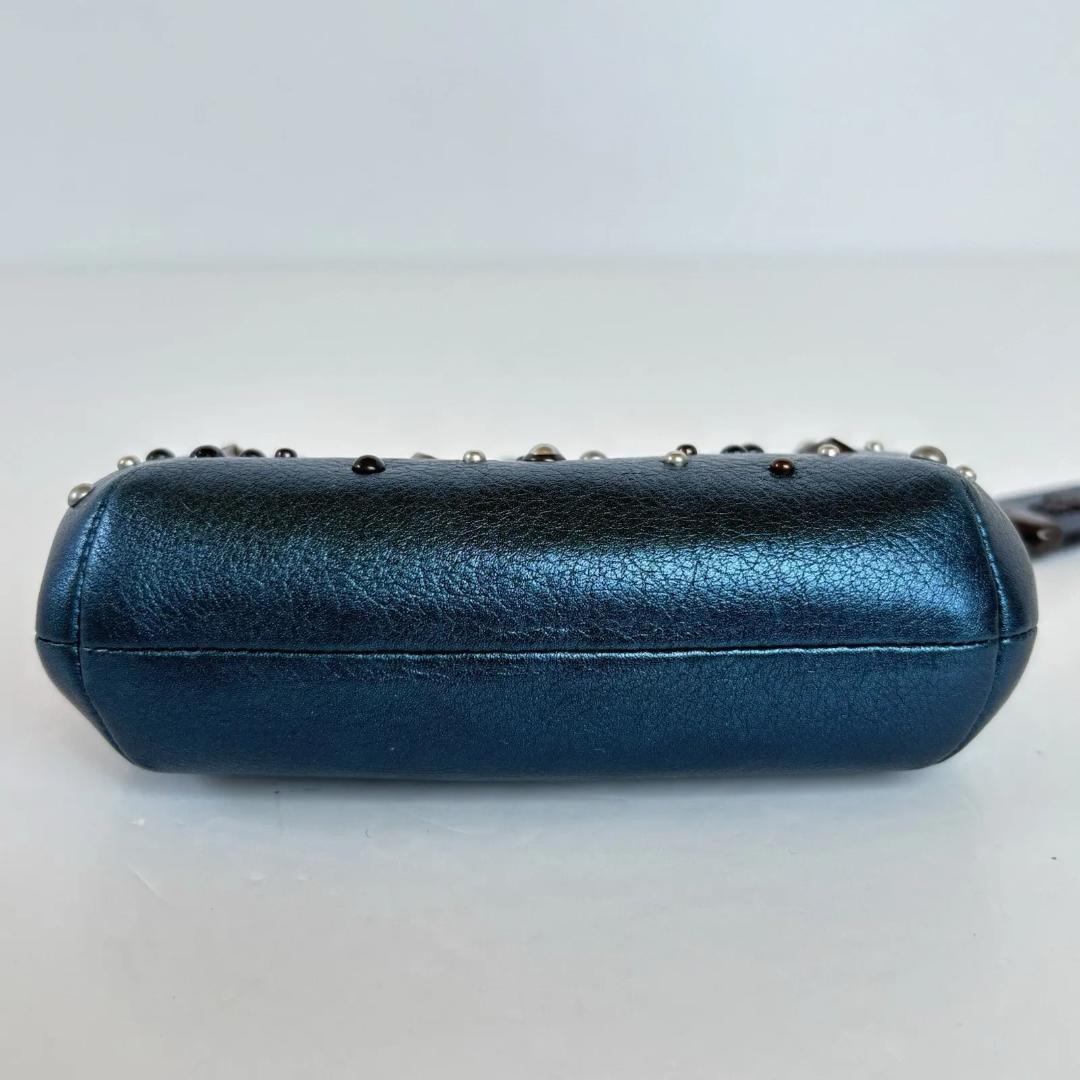 コーチ　水原希子　がま口　小銭入れ　財布　メタリックブルー　75947