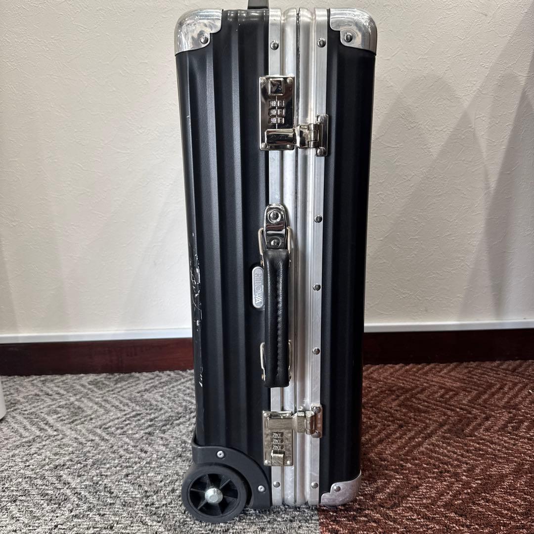 RIMOWA × Michael Wong (MW) 香港限定モデル 35I