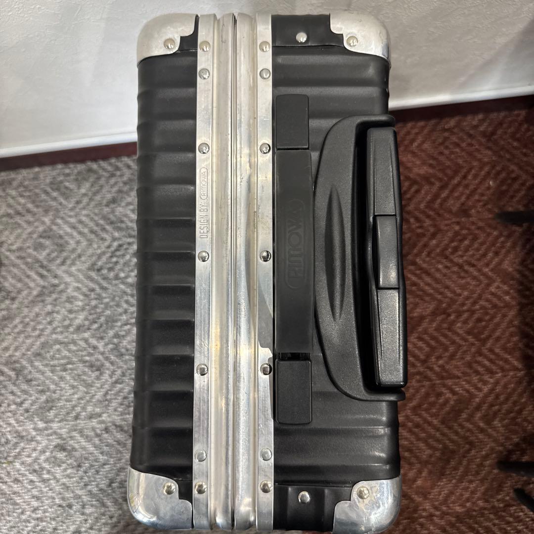 RIMOWA × Michael Wong (MW) 香港限定モデル 35I