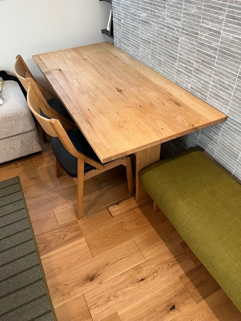 無垢材ダイニングテーブル SHAREシリーズ