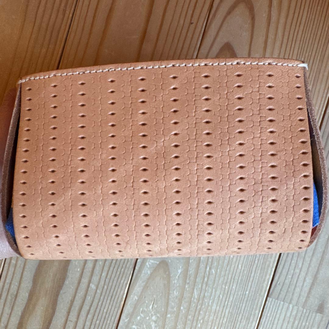 【新品】IL BISONTE レザーカゴマルチボックス マルチストライプ×ヌメ☆