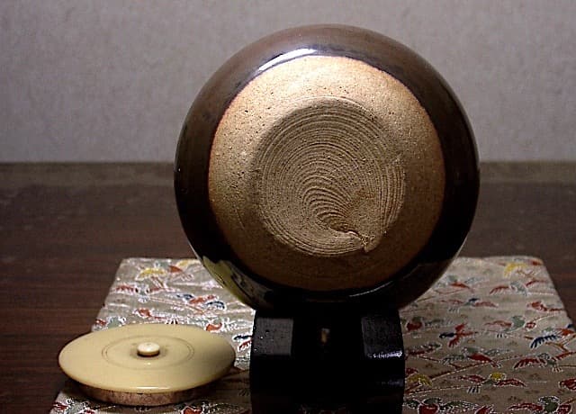 京焼・清水焼　橋本永豊 作「さが」茶入　２点　無傷　仕覆　箱保護　保証。