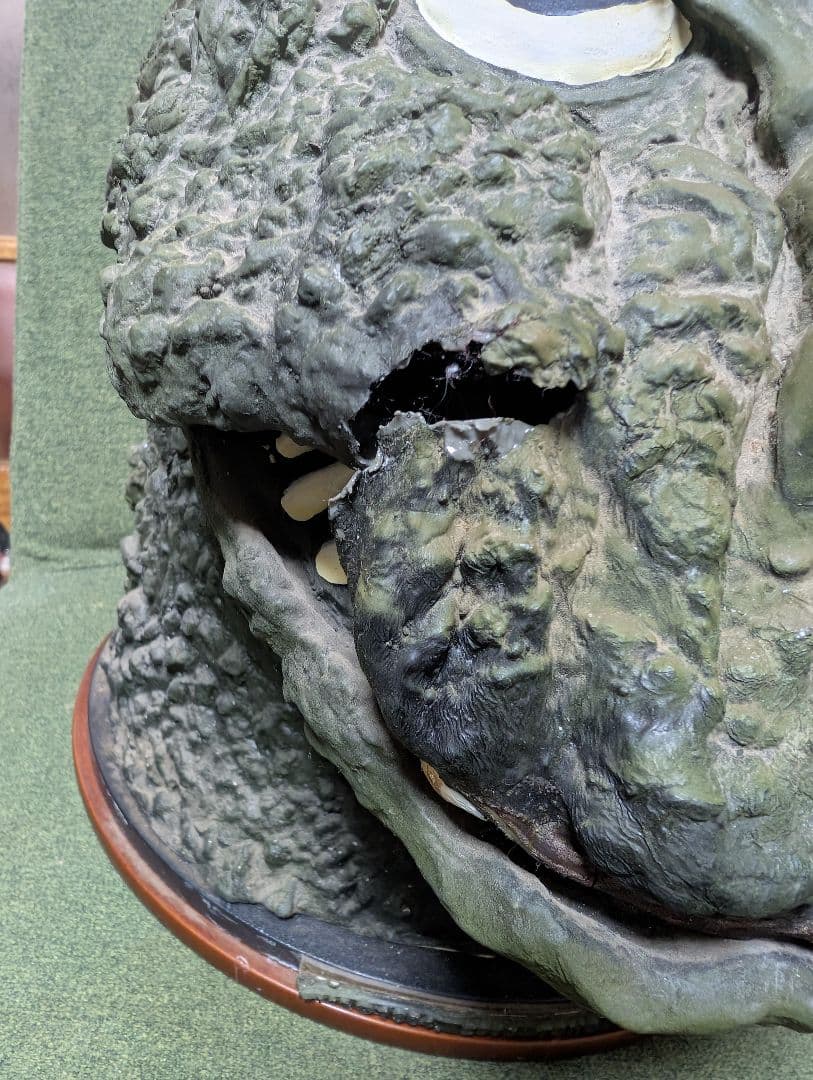 OCTA W.L STUDIO製 怪獣ヘッド 頭部マスク／造形物