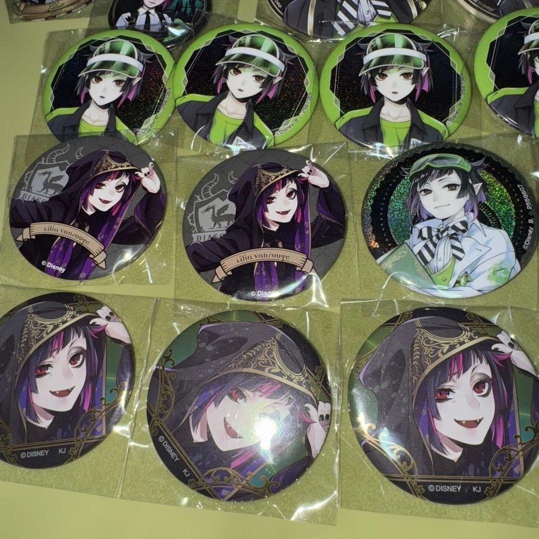 ツイステ　ツイステッドワンダーランド　リリア・ヴァンルージュ　缶バッジ等まとめ