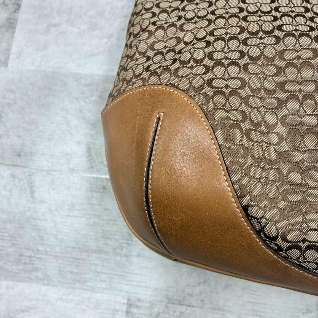 COACH コーチ ワンショルダー ソーホー 肩掛け シグネチャー ハーフムーン