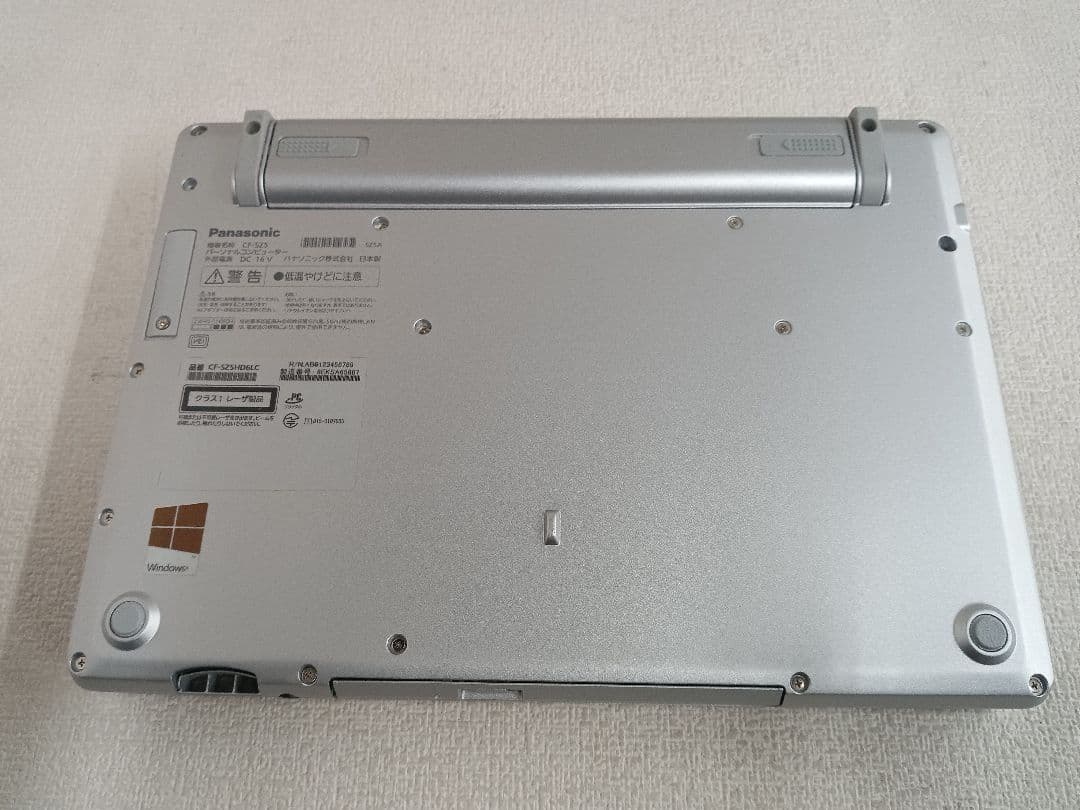 Σ Panasonic CF-SZ5HD6LC Corei5 4GB 凹み