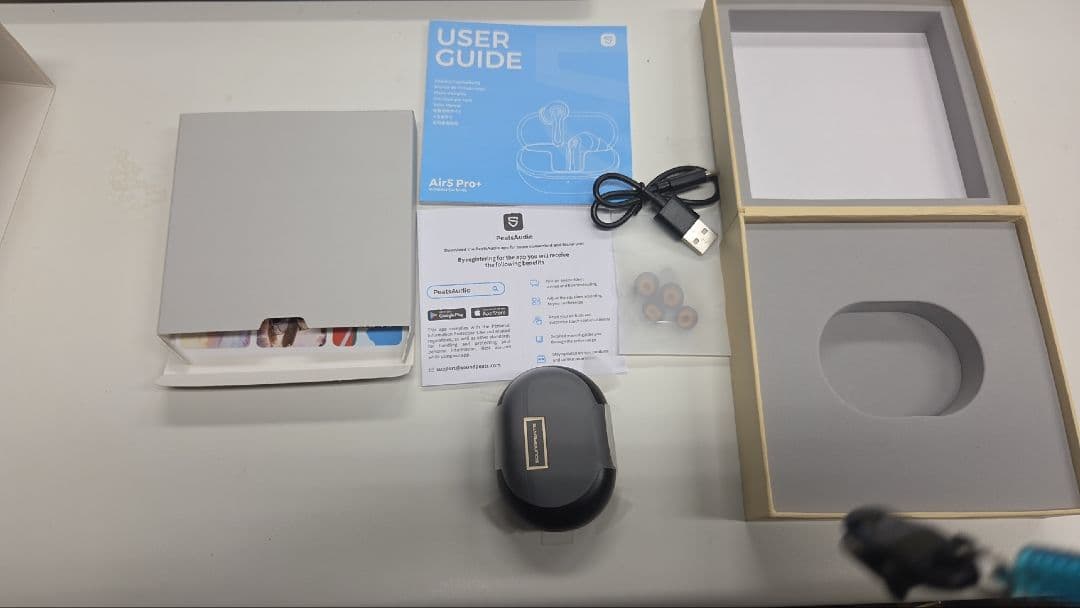 Air5 Pro+ワイヤレスイヤホン ブラック/ゴールド