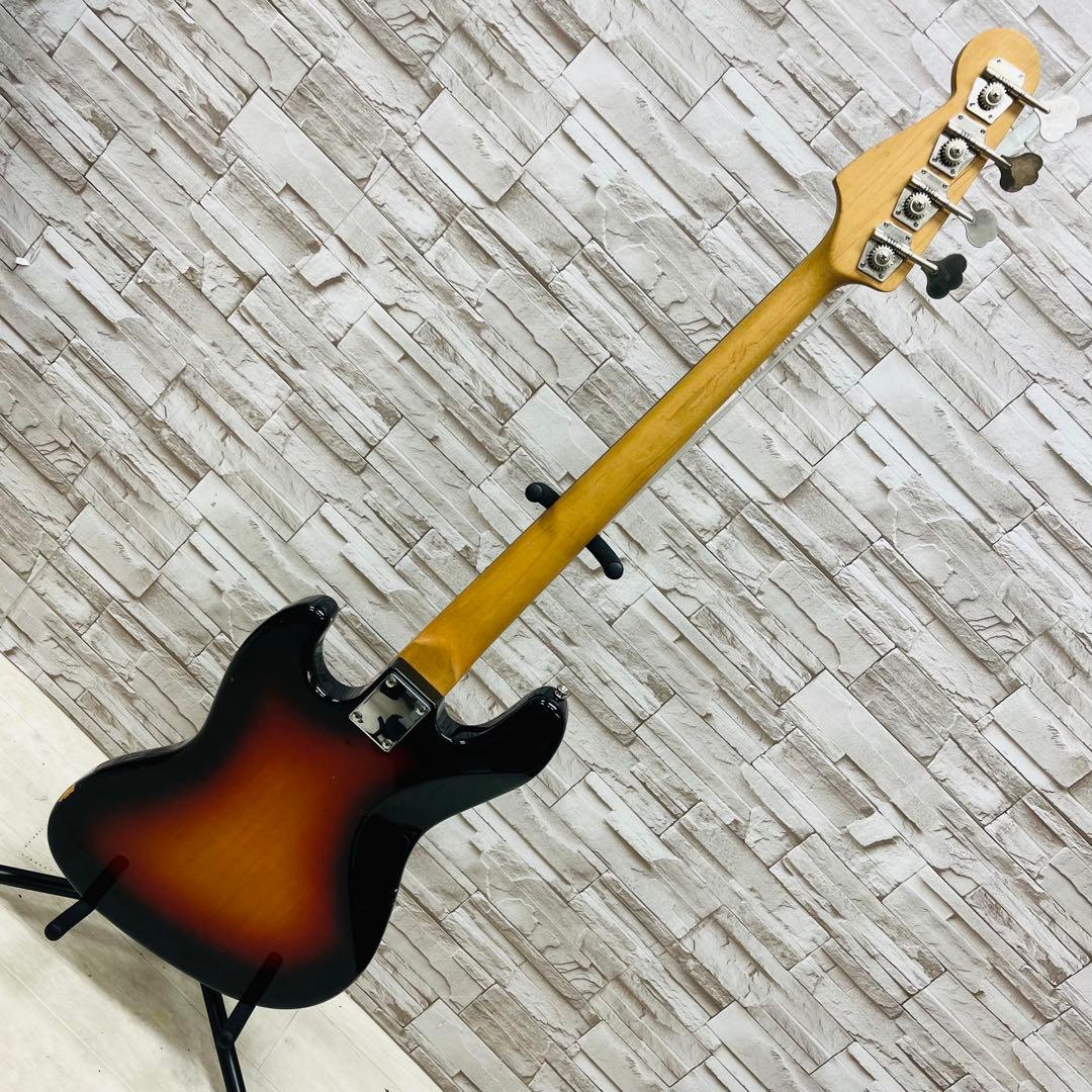 Bacchus UNIVERSE SERIES エレキベース サンバースト