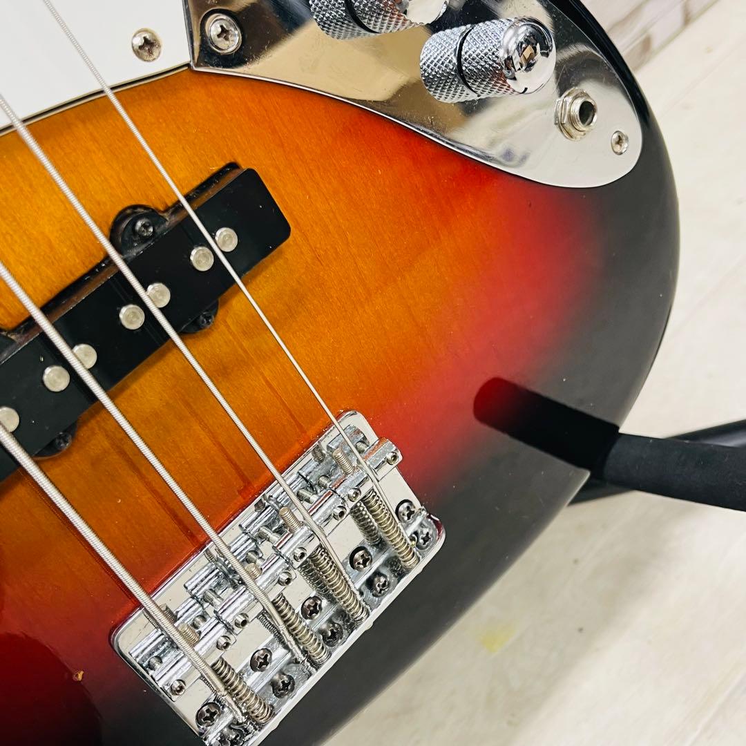 Bacchus UNIVERSE SERIES エレキベース サンバースト