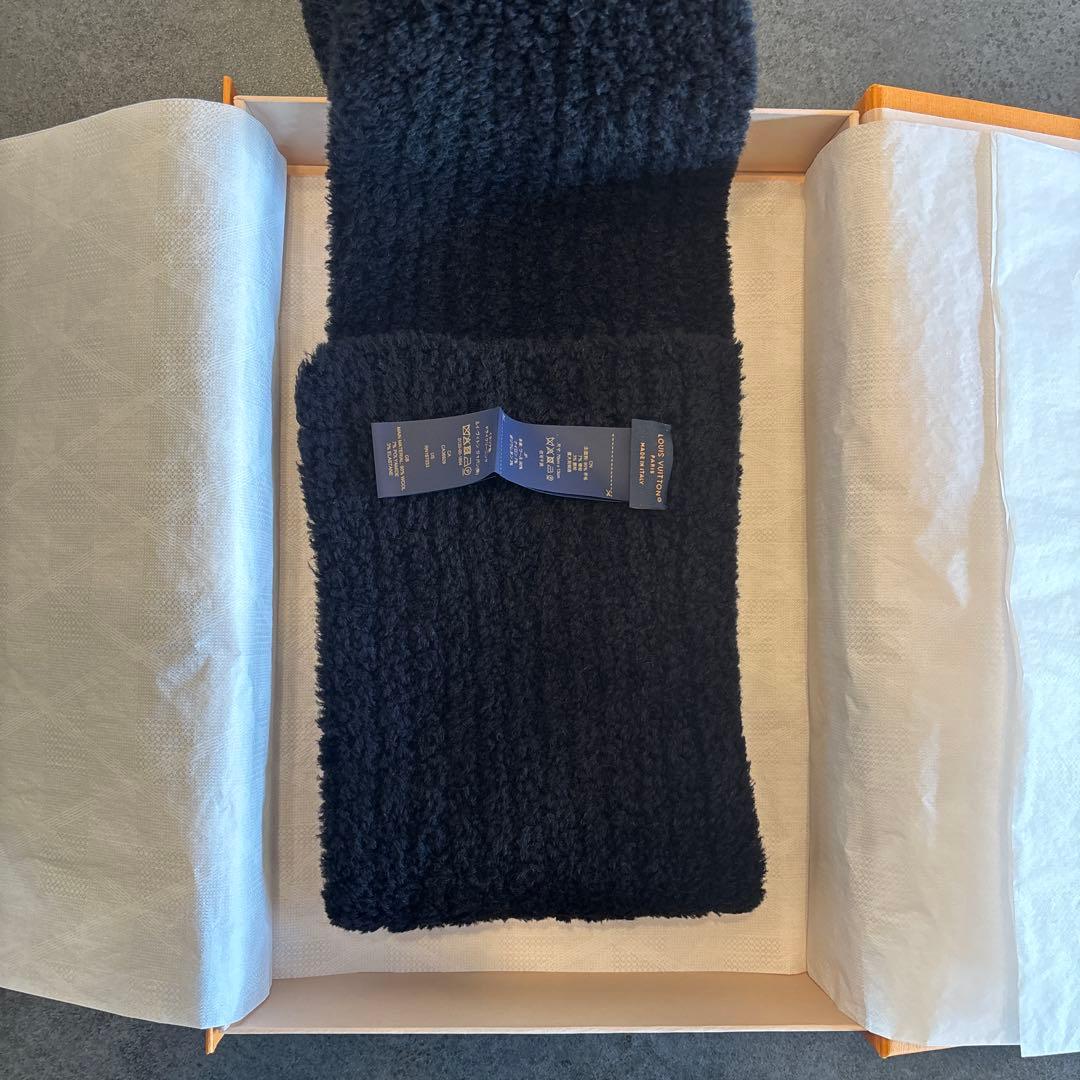 【新品未使用】ルイヴィトン マフラー・オンリー LV・ミニ コンフィ