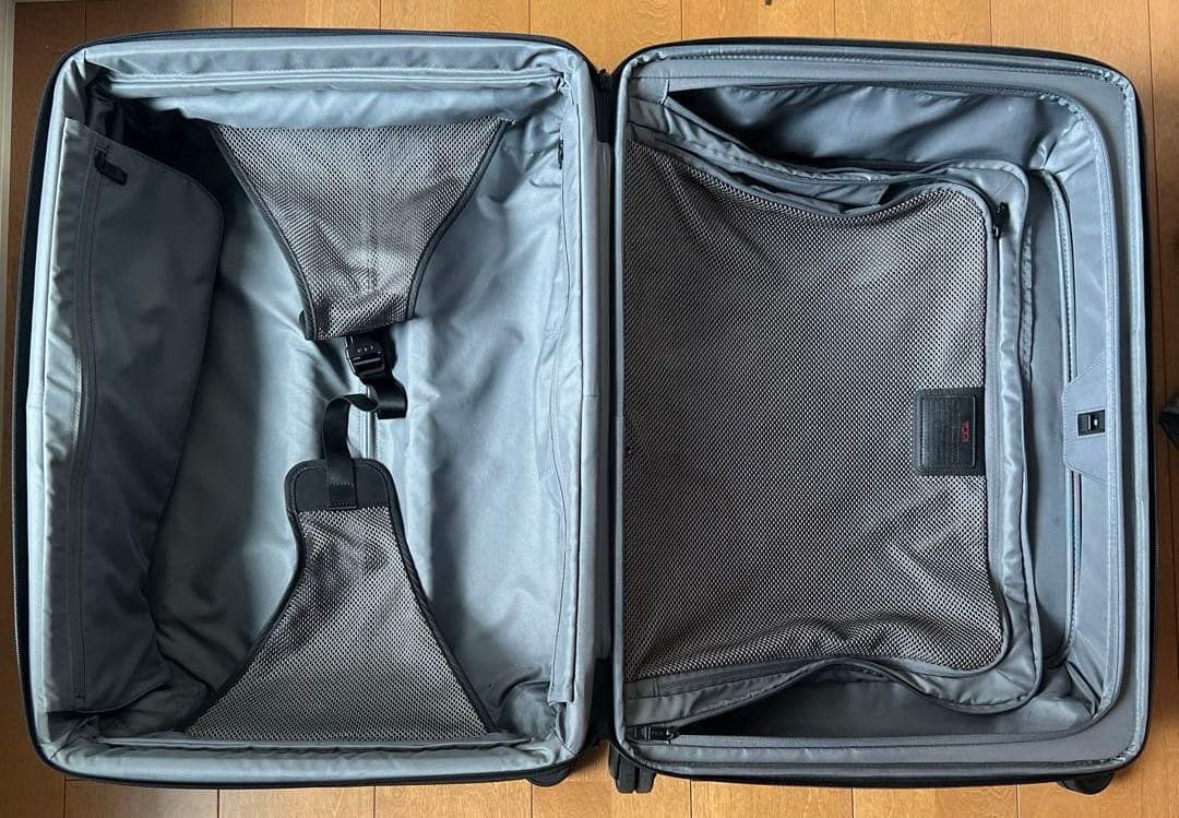 美品 83L 拡張フロントオープン　キャリーケース　ブラック 022564D2