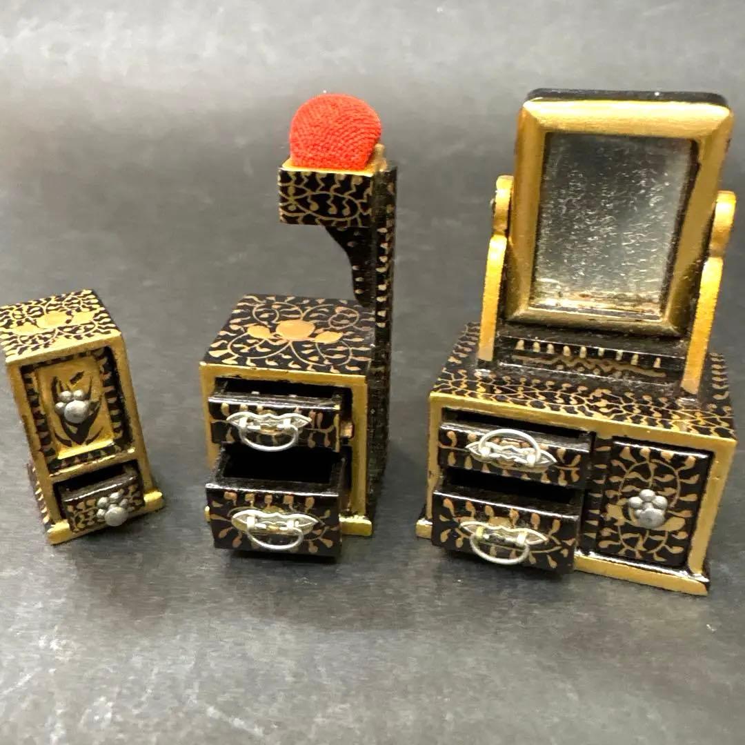 平安象彦　雛道具