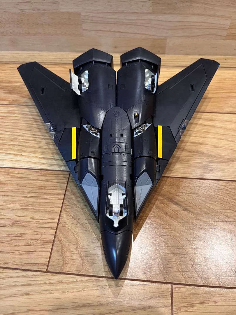 マクロス　やまと　VF-17S ジャンク品