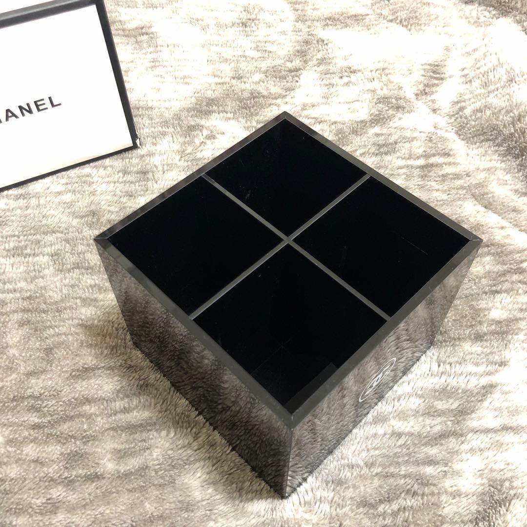 シャネル Chanel アクリル スタンド さ新品、未使用