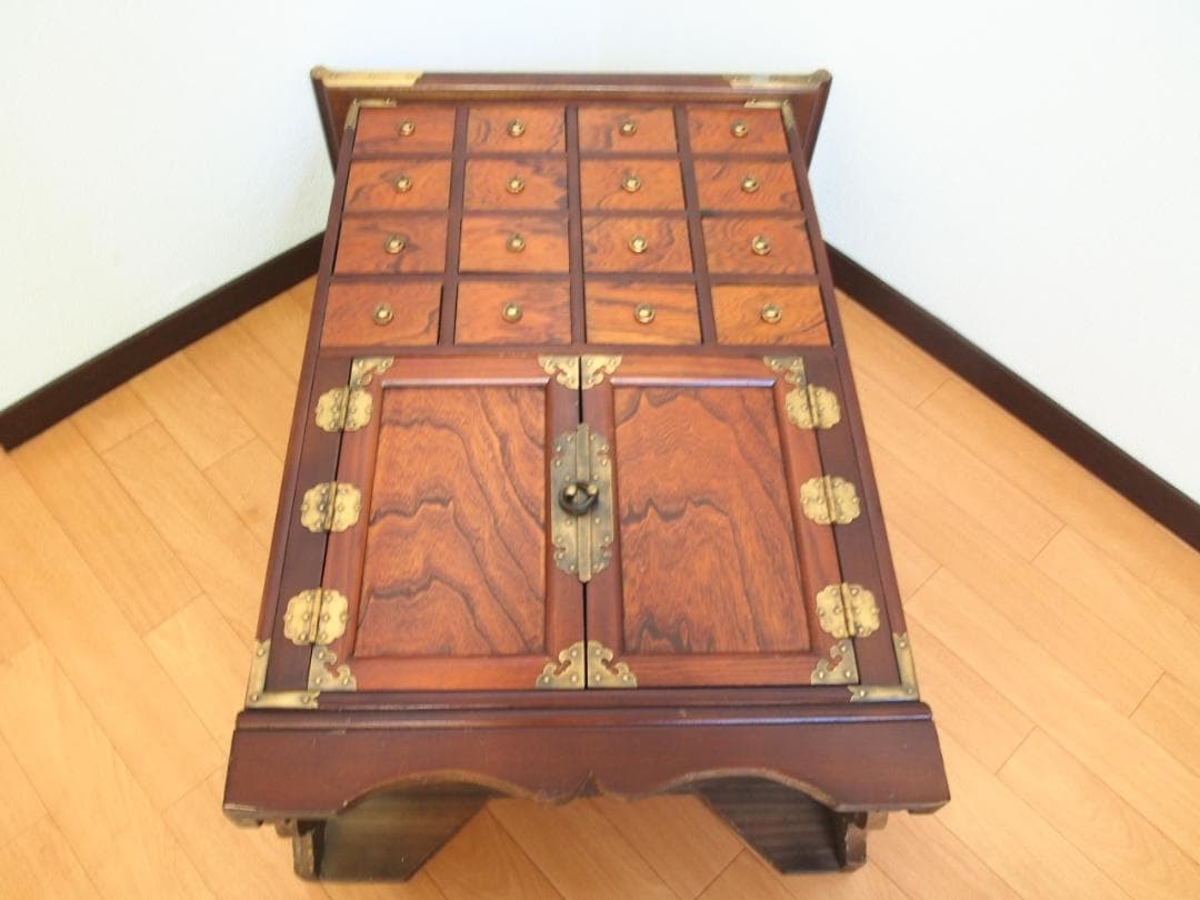 【良品】李朝家具 薬箪笥 隠し収納付き チェスト/小物入れ 蝶番金具 インテリア