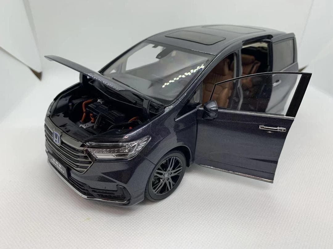 302-002 1/18 ホンダ オデッセイ 2022 グレー