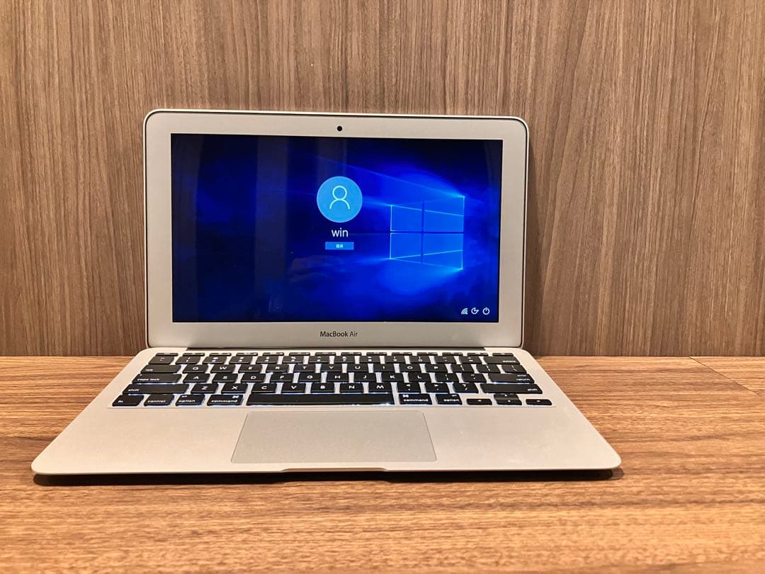 Air Mac Windows10搭載 充電器・ケース付