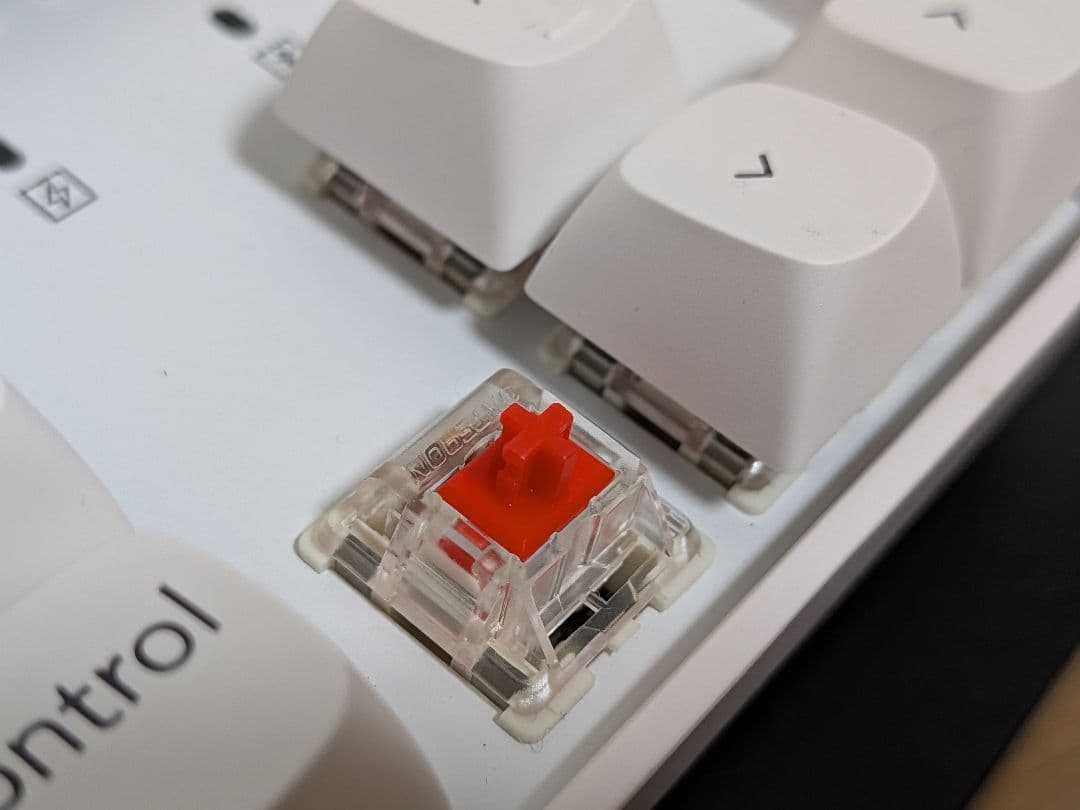 Keychron K8 Pro ホワイトモデル US配列 赤軸