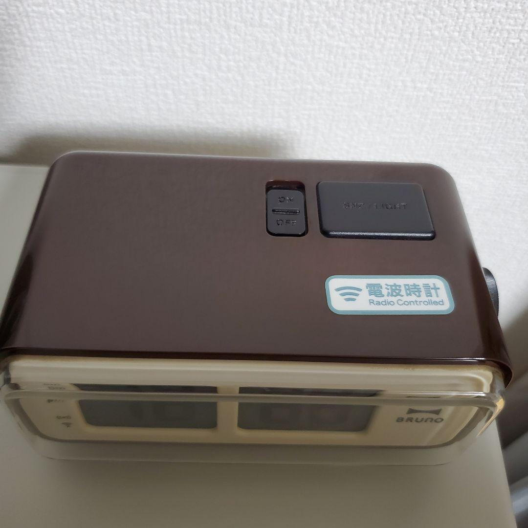 廃盤品　BRUNO LCD レトロアラームクロック 電波時計 BCR003