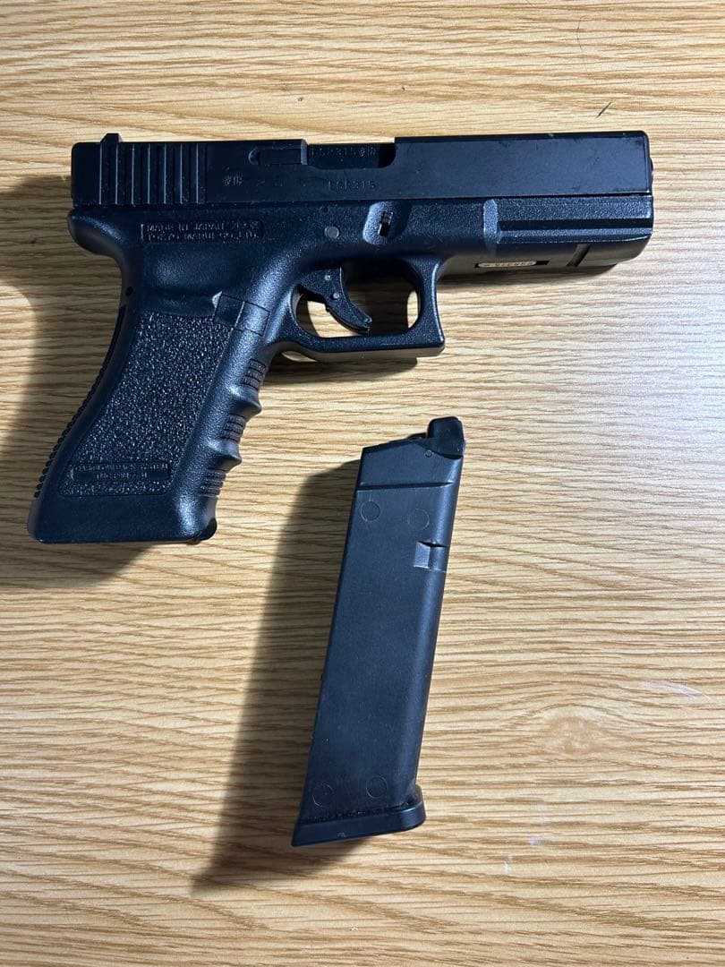 東京マルイ グロック18C ガスブローバック 箱無し ロングマガジン付き