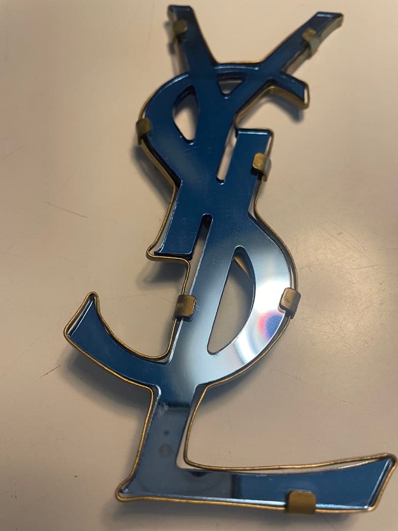 u*s様 値下げ‼️ヴィンテージイヴ・サンローランYSL ロゴ ブローチ ネイビ