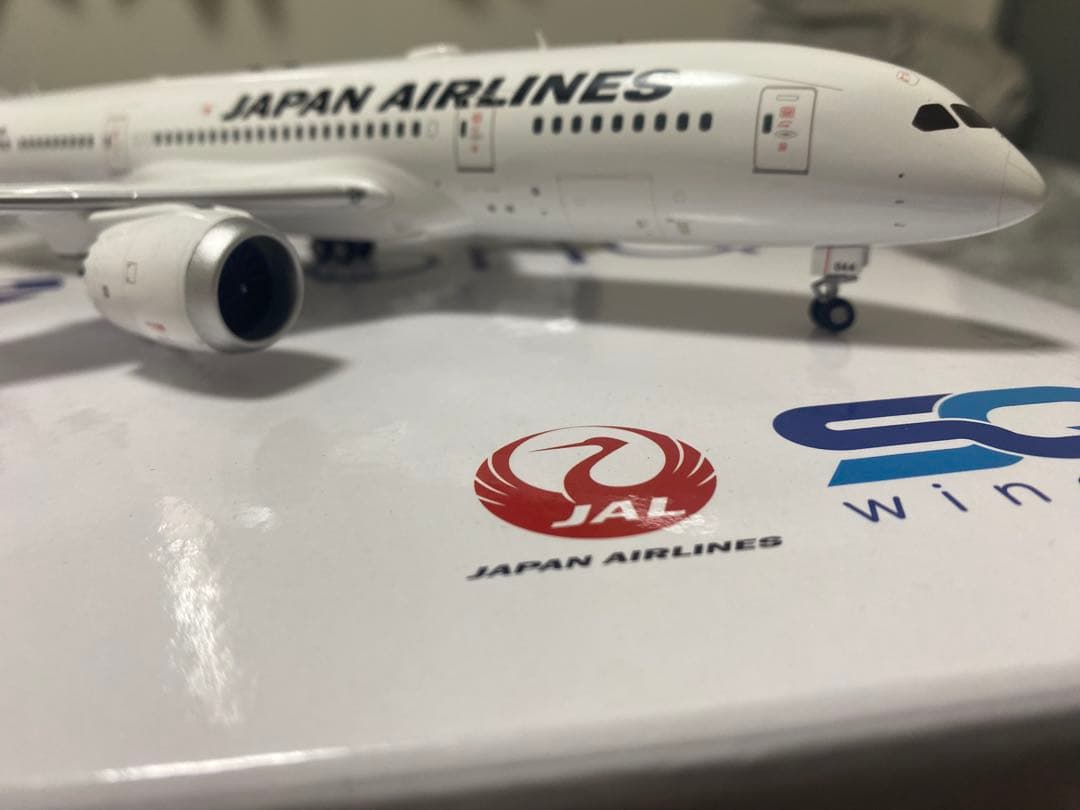 航空機・ヘリコプター Japan Airlines Boeing 787-8 1:200
