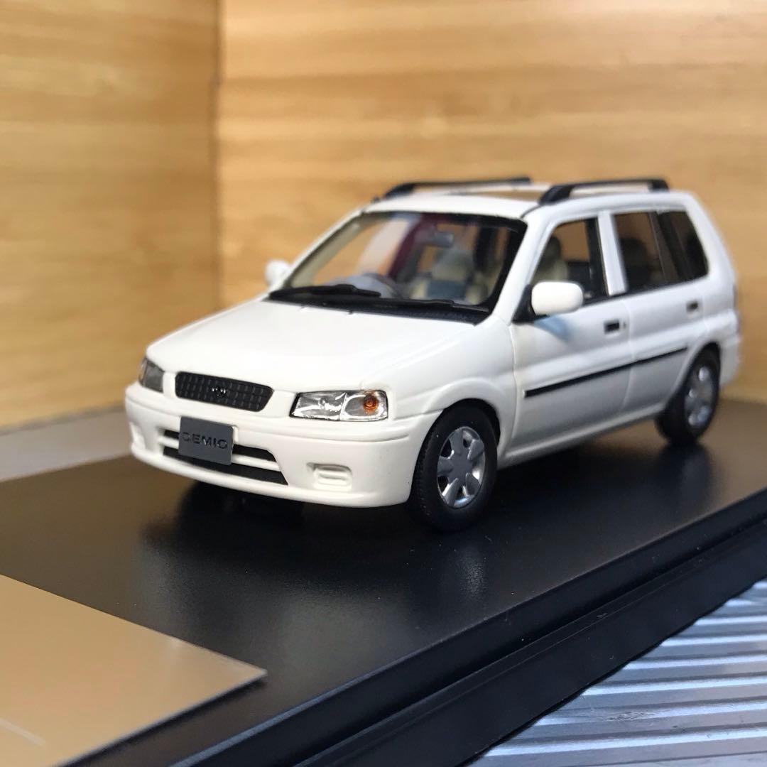 マツダ デミオ　1/43