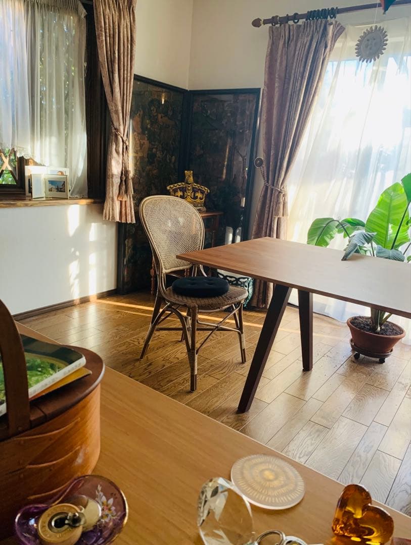 ダイニングテーブル、ワーキングテーブル